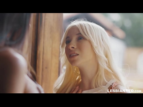 ❤️ U-Girl ufika ekhaya ezinyangeni ezimbalwa kamuva futhi ugcina edla ingquza kasingamama wakhe ❤️ ku-zu.porno-filmy.ru ❌️