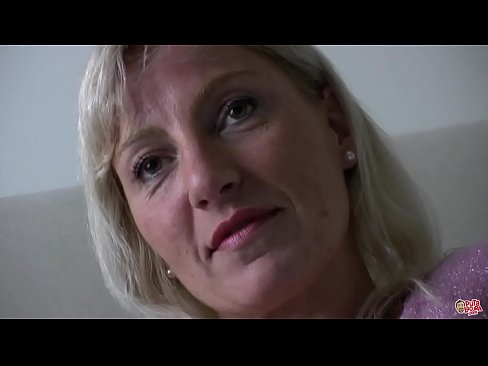 ❤️ Umama esambhebha sonke ... Ntokazi, uziphathe kahle! ❤️ ku-zu.porno-filmy.ru ❌️